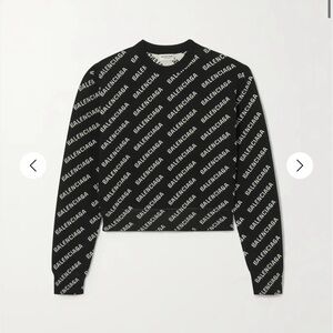 🎄 SALE Balenciaga Black and White Logo Cropped Sweater NWOT !